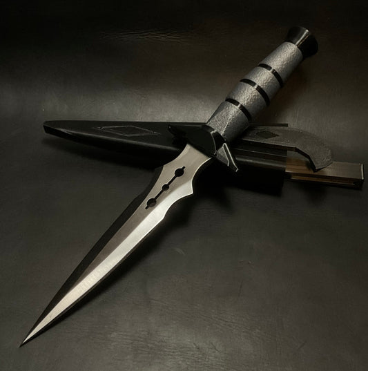 Platinum Silver Marble Dart Knife