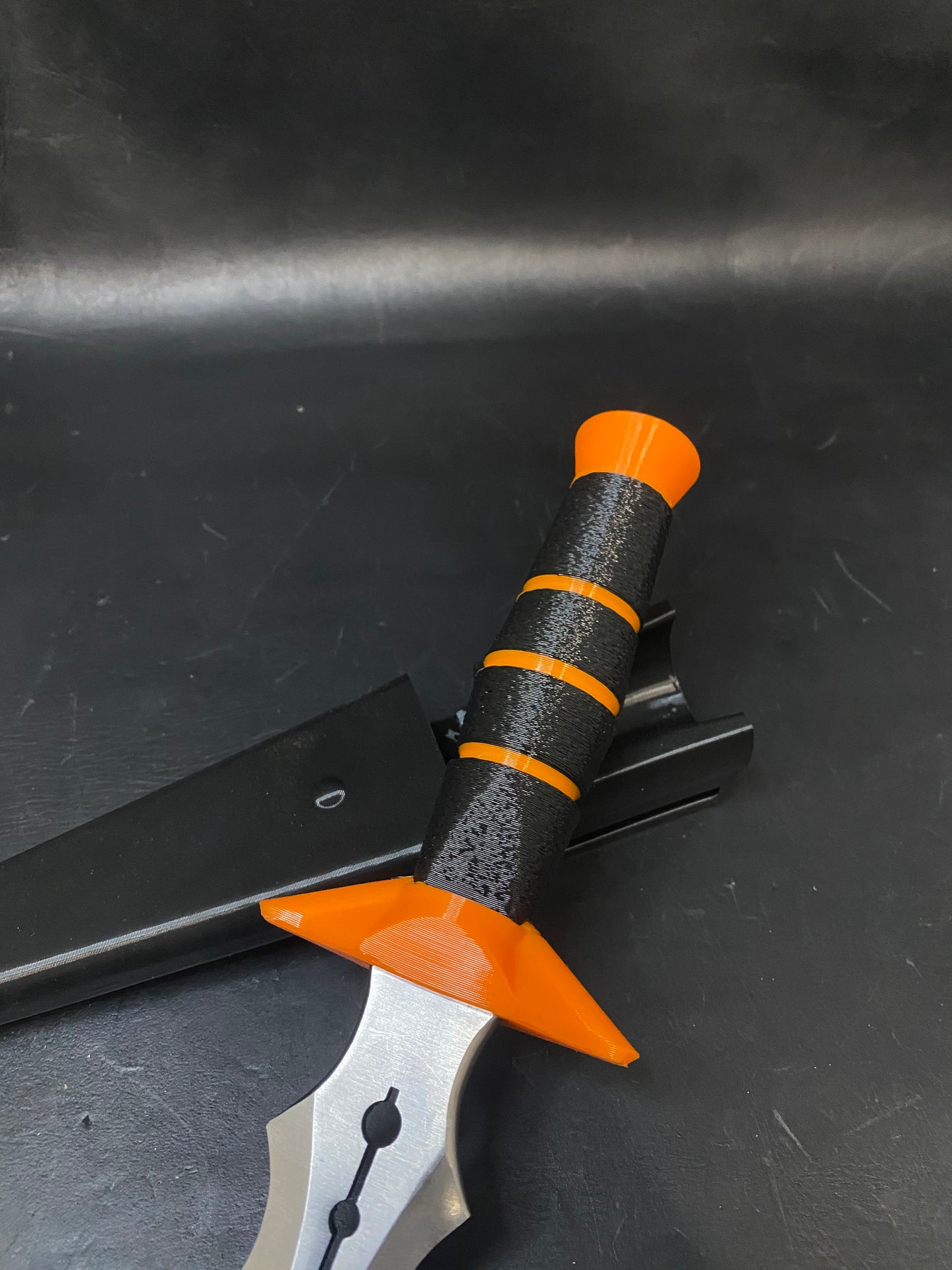 Reverse orange dragons tooth