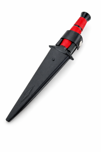 Red marble, black claw, dart knife