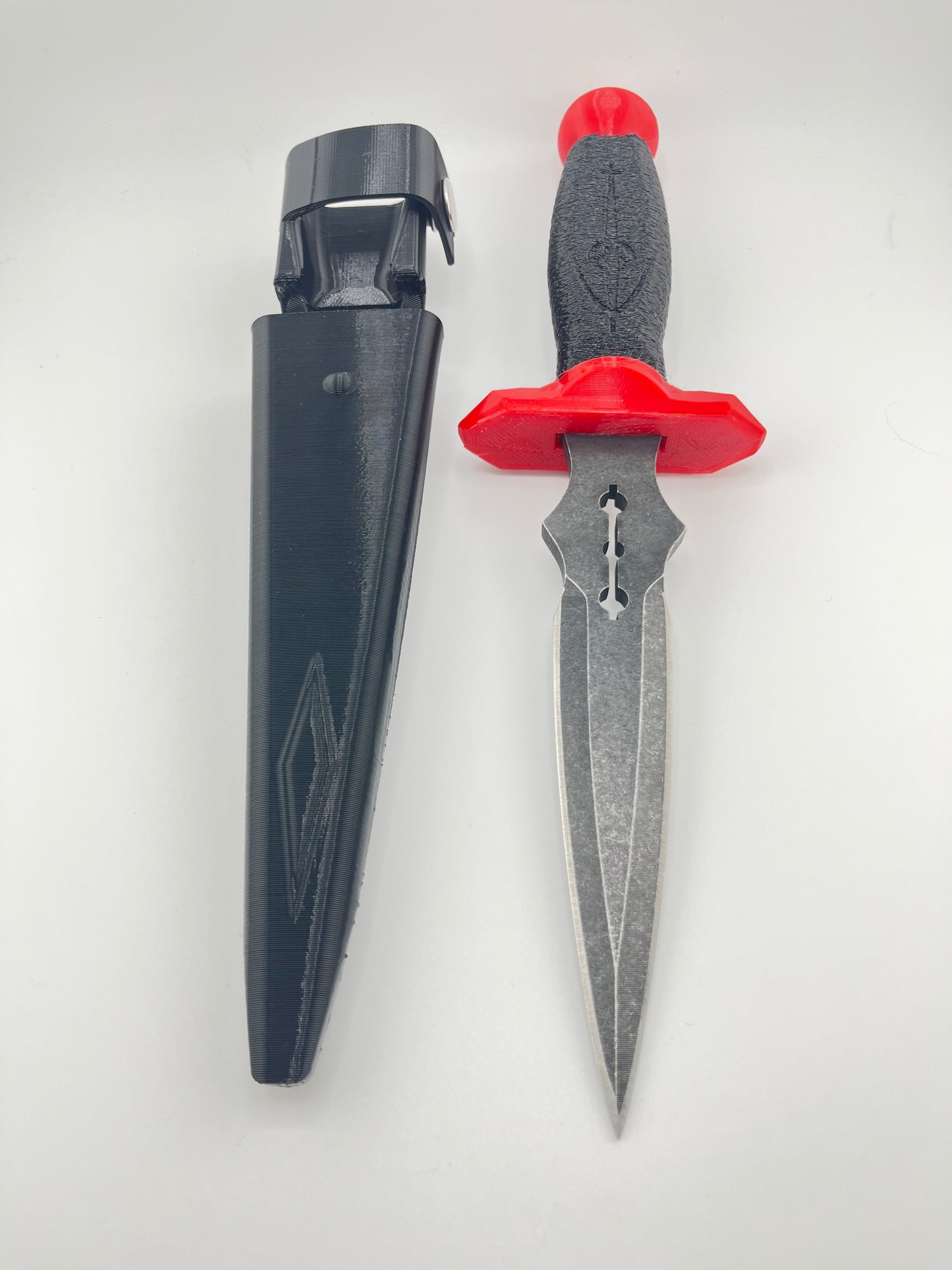 Red dart knife collection
